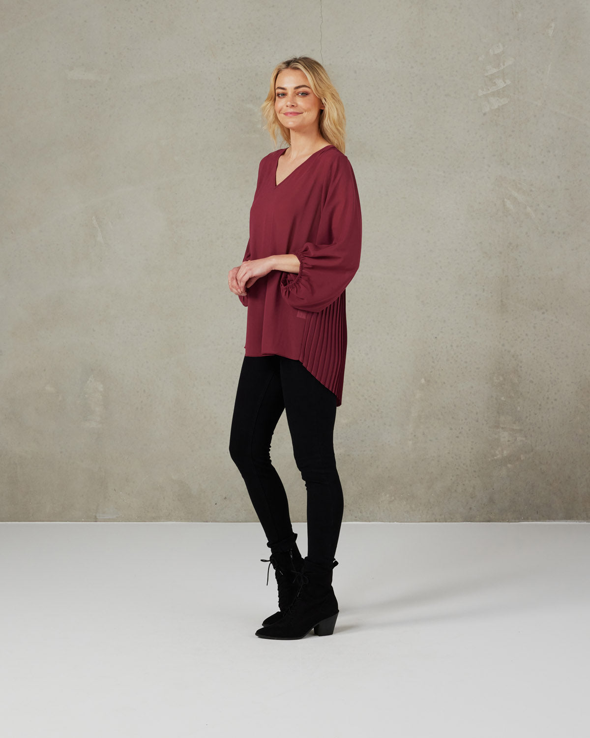 Maison Blouse (Plum)